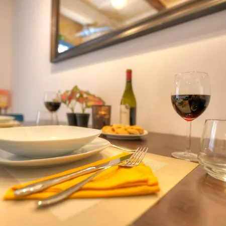 Romantic And Historical Maisonette In The Center Of Mbal1-1 *