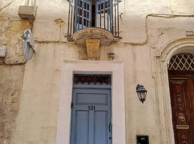 Σπίτι διακοπών Romantic And Historical Maisonette In The Center Of Mbal1-1 *