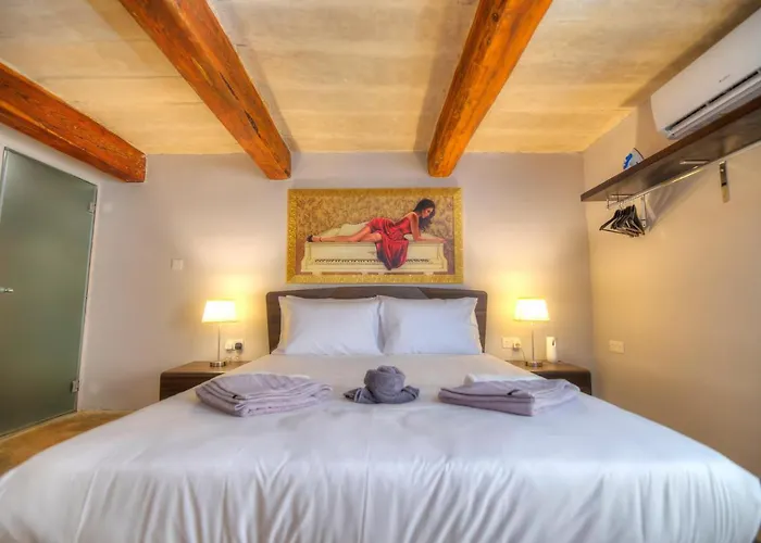 Romantic And Historical Maisonette In The Center Of Mbal1-1 * Βαλέτα