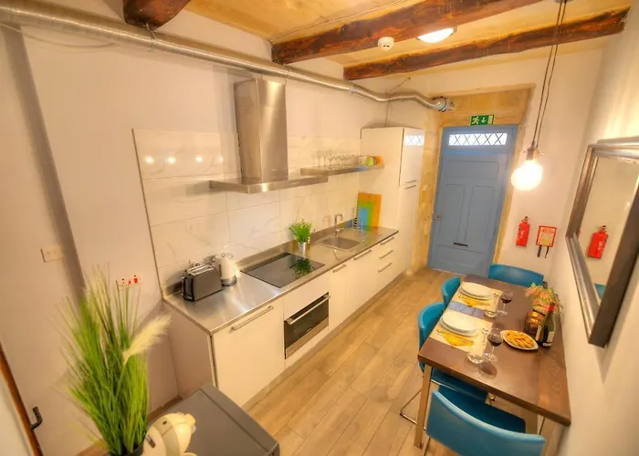 Σπίτι διακοπών Romantic And Historical Maisonette In The Center Of Mbal1-1 Βαλέτα